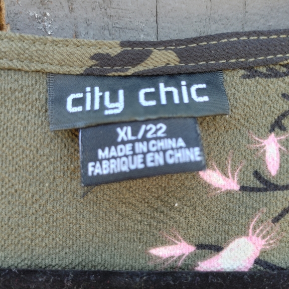 City Chic Floral Bohemian Maxi Dress Size XL/22 - Picture 8 of 10